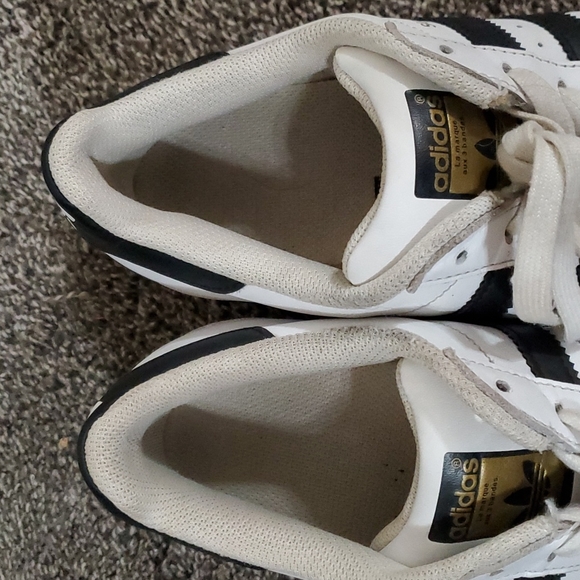 adidas Shoes - Picture 5 of 7